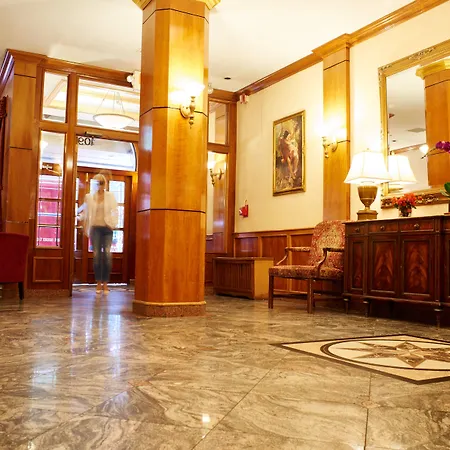Hotel St. James-3